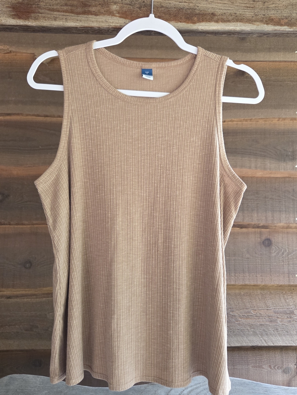 Old Navy Every Day Ribbed Tank Top in Camel Women's Medium Fall Tank Top
